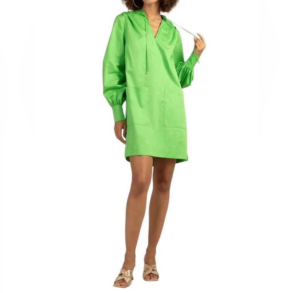 NWT Trina Turk Blush Dress in Very Green